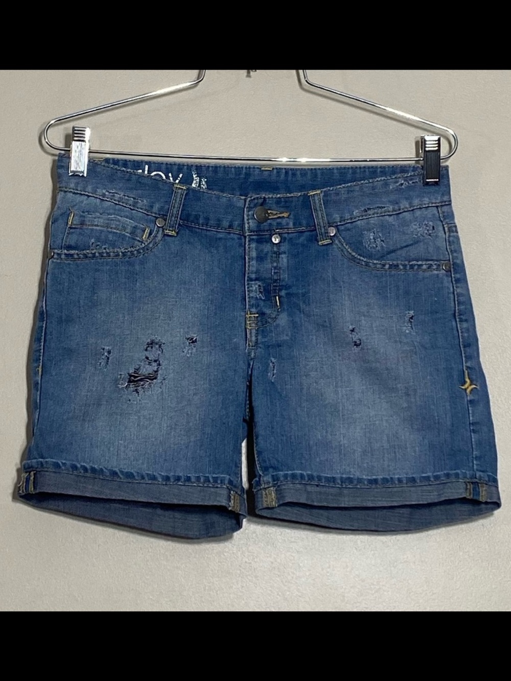 Hurley || Woman’s Distressed blue jeans Shorts size 0